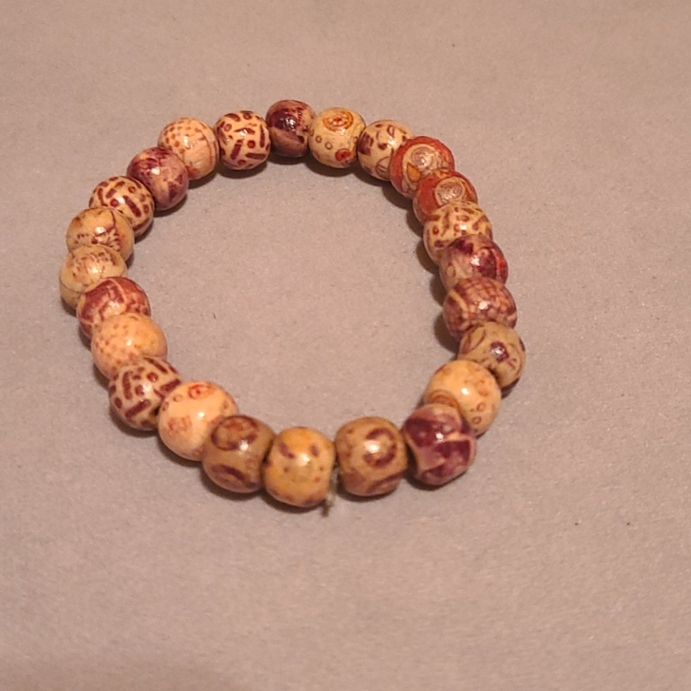 Beaded bracelet